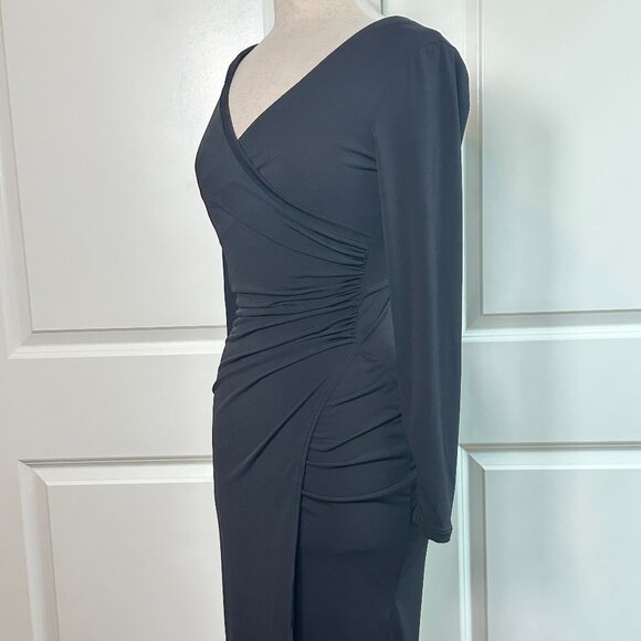 Laura Byrnes Black Dress Spring 2017 design - Picture 5 of 6